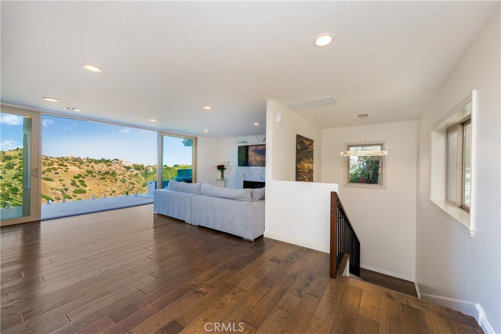 26 North Corral Road Bell Canyon, CA 91307 - Photo 5 of 60