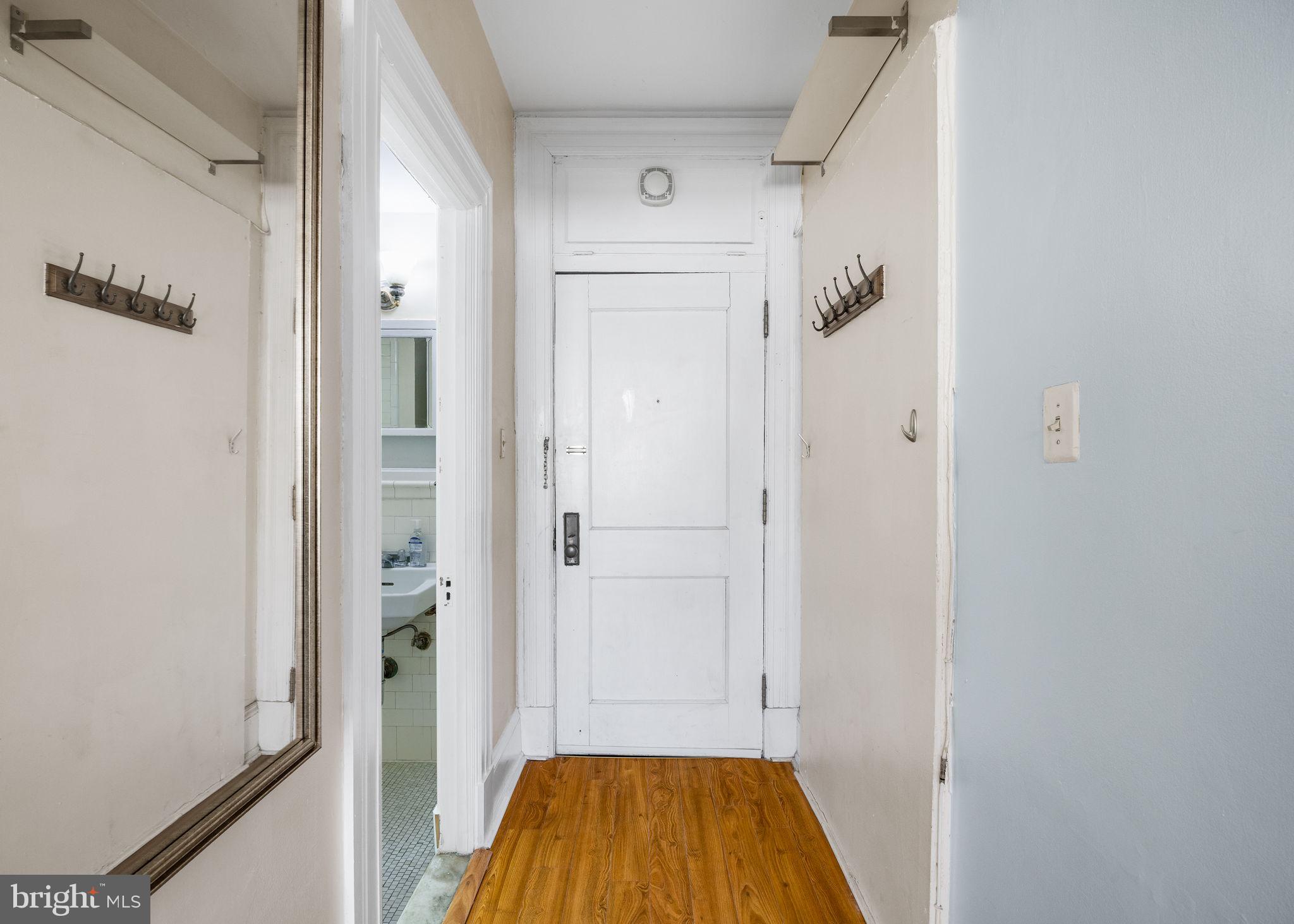1324 Locust Street, Unit 807 Philadelphia, PA 19107 - Photo 6 of 36 a bathroom with a tub and shower