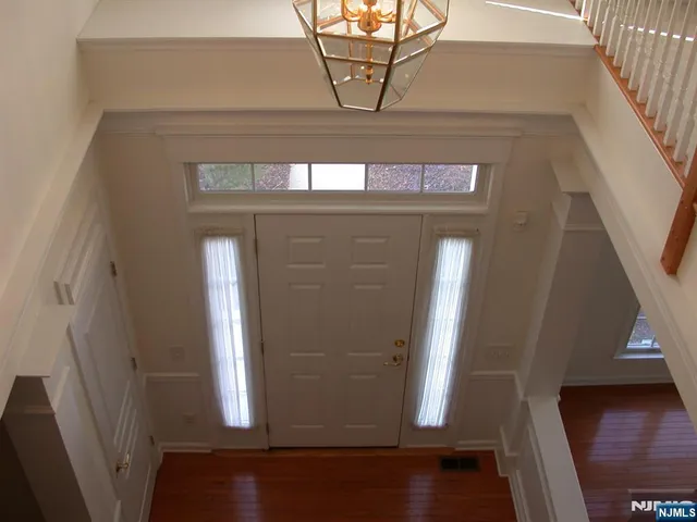 $1,129,000 | 114 White Pine Court, Unit 114, Paramus, NJ 07652