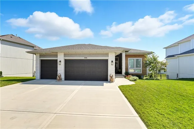 $649,000 | 13405 West 177th Street, Overland Park, KS 66013