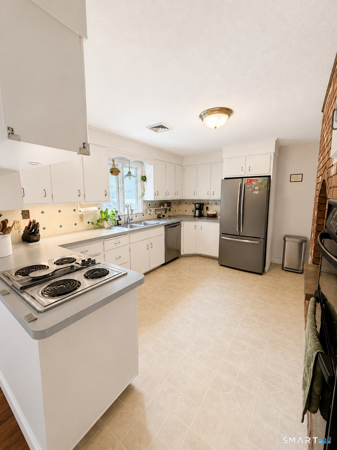 95 Bethel Road Griswold, CT 06351 - Photo 8 of 22