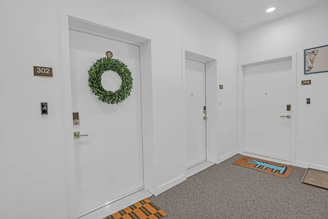 $365,000 | 2431 Cleat Lane, Unit 301, Sacramento, CA 95818