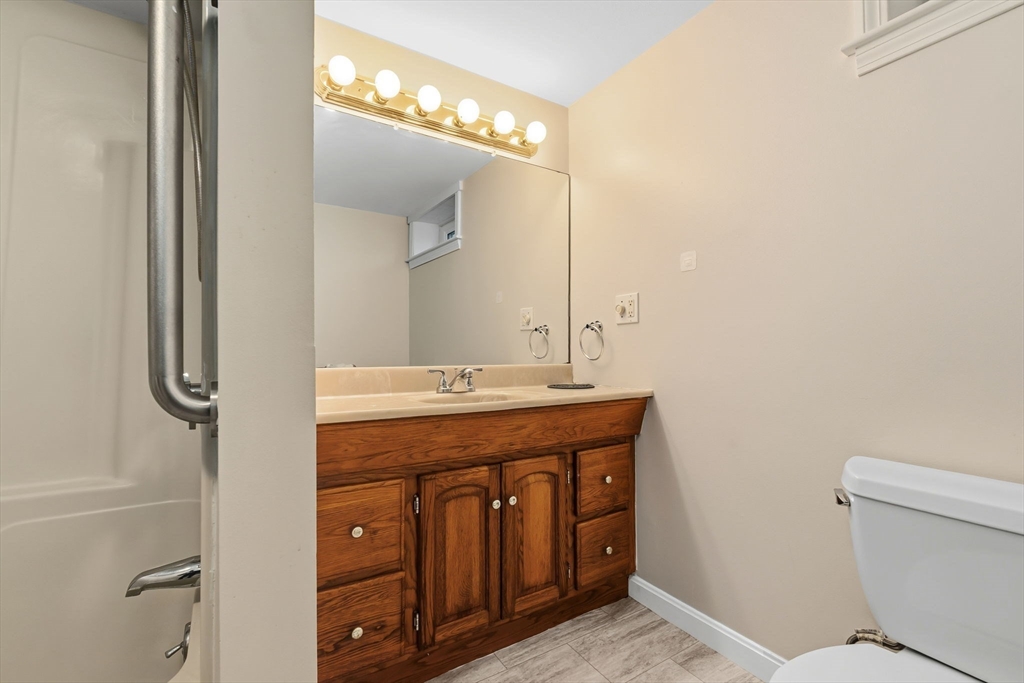 26 Back River Road Amesbury, MA 01913 - Photo 21 of 42 Gallery Image 21
