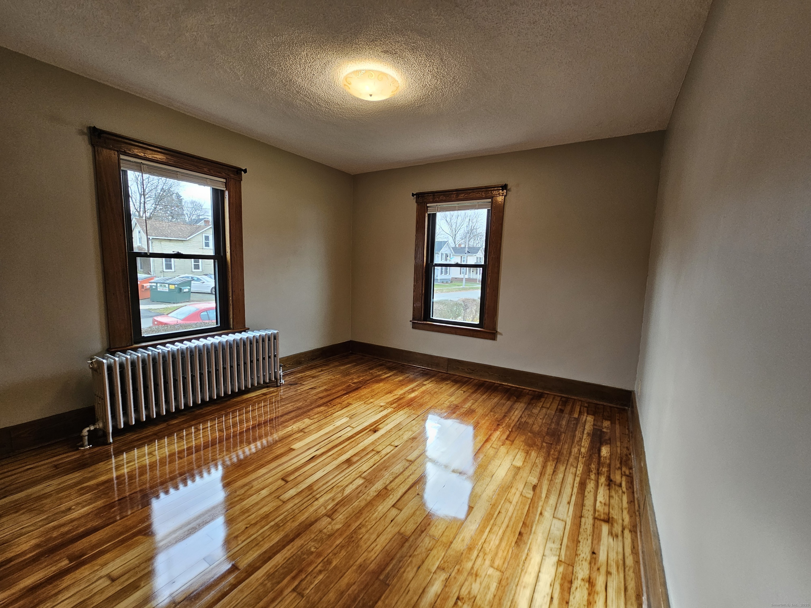 581 Center Street, Unit 1 Wallingford, CT 06492 - Photo 10 of 14 a view of front door