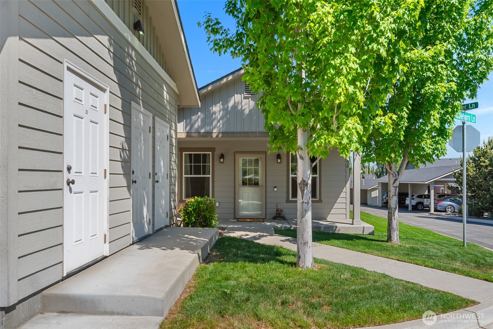 2152 Roper Lane Wenatchee, WA 98801 - Photo 5 of 26