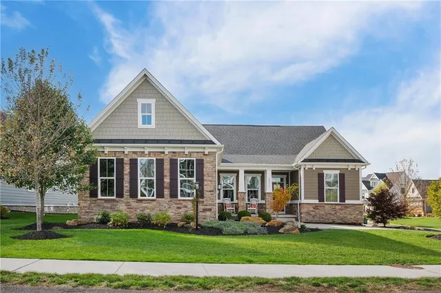 $898,000 | 2015 Cherry Road, Gibsonia, PA 15044