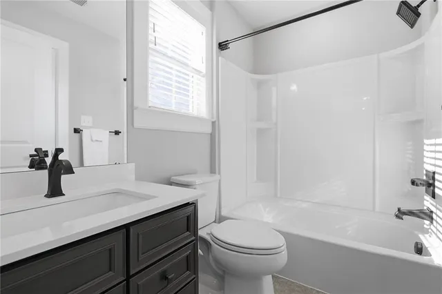 $898,000 | 2015 Cherry Road, Gibsonia, PA 15044