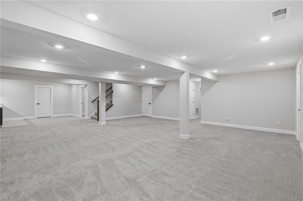 2015 Cherry Road Gibsonia, PA 15044 - Photo 38 of 50 a view of empty room