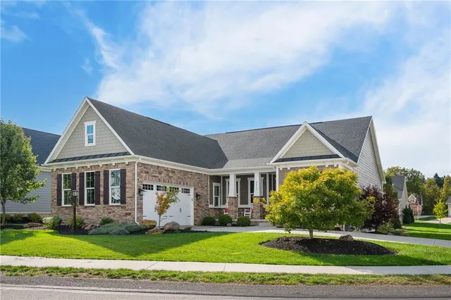 $898,000 | 2015 Cherry Road, Gibsonia, PA 15044