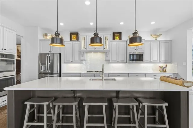 $898,000 | 2015 Cherry Road, Gibsonia, PA 15044