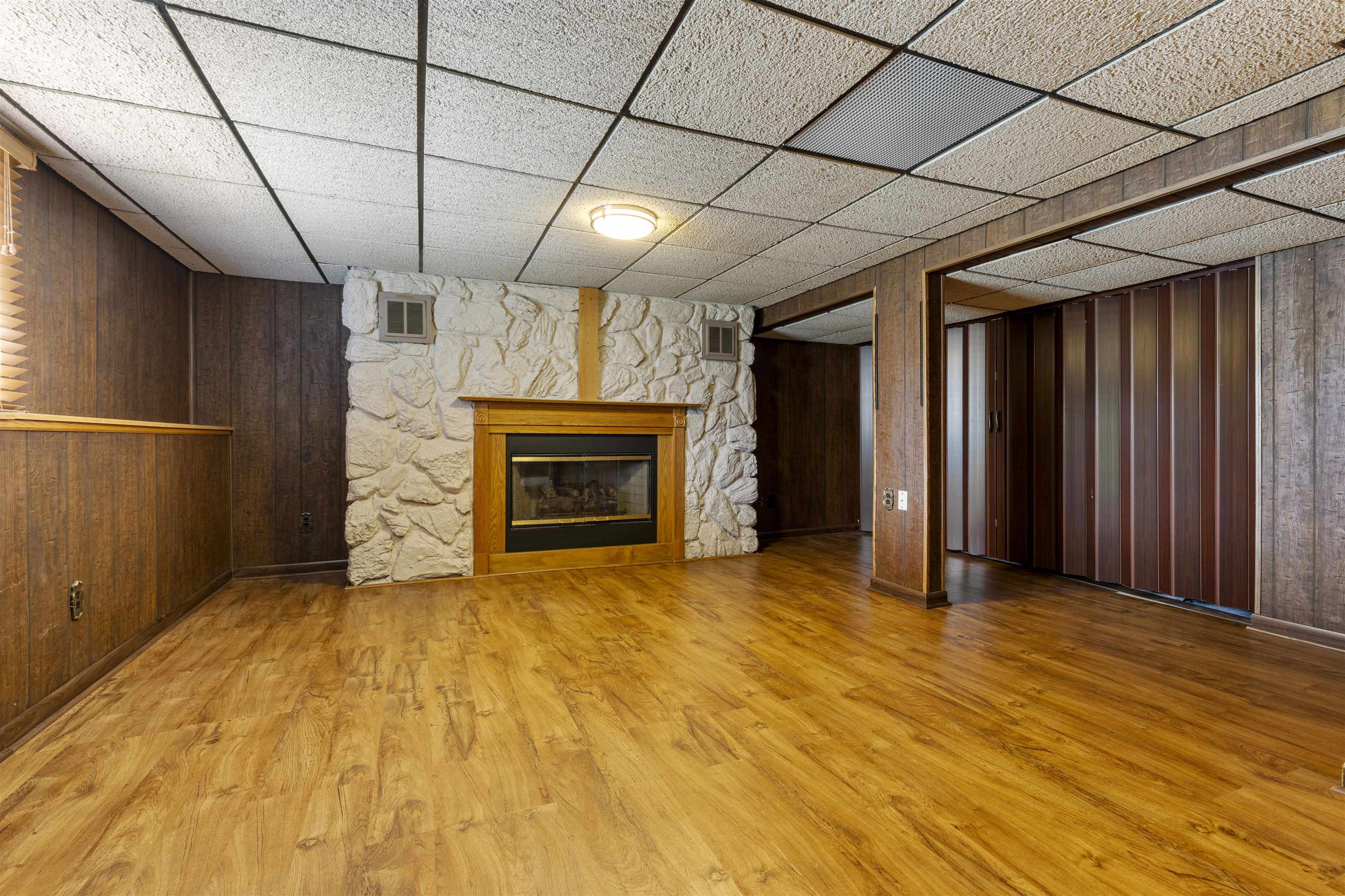 2120 Coronet Road Loves Park, IL 61111 - Photo 13 of 22 Gallery Image 13