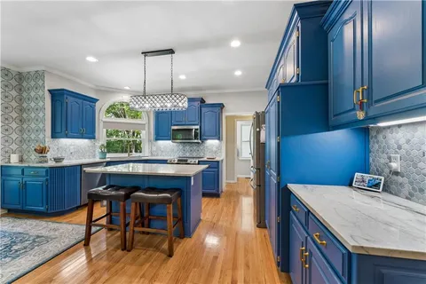 $657,000 | 1325 Inverness Drive, Lawrence, KS 66049