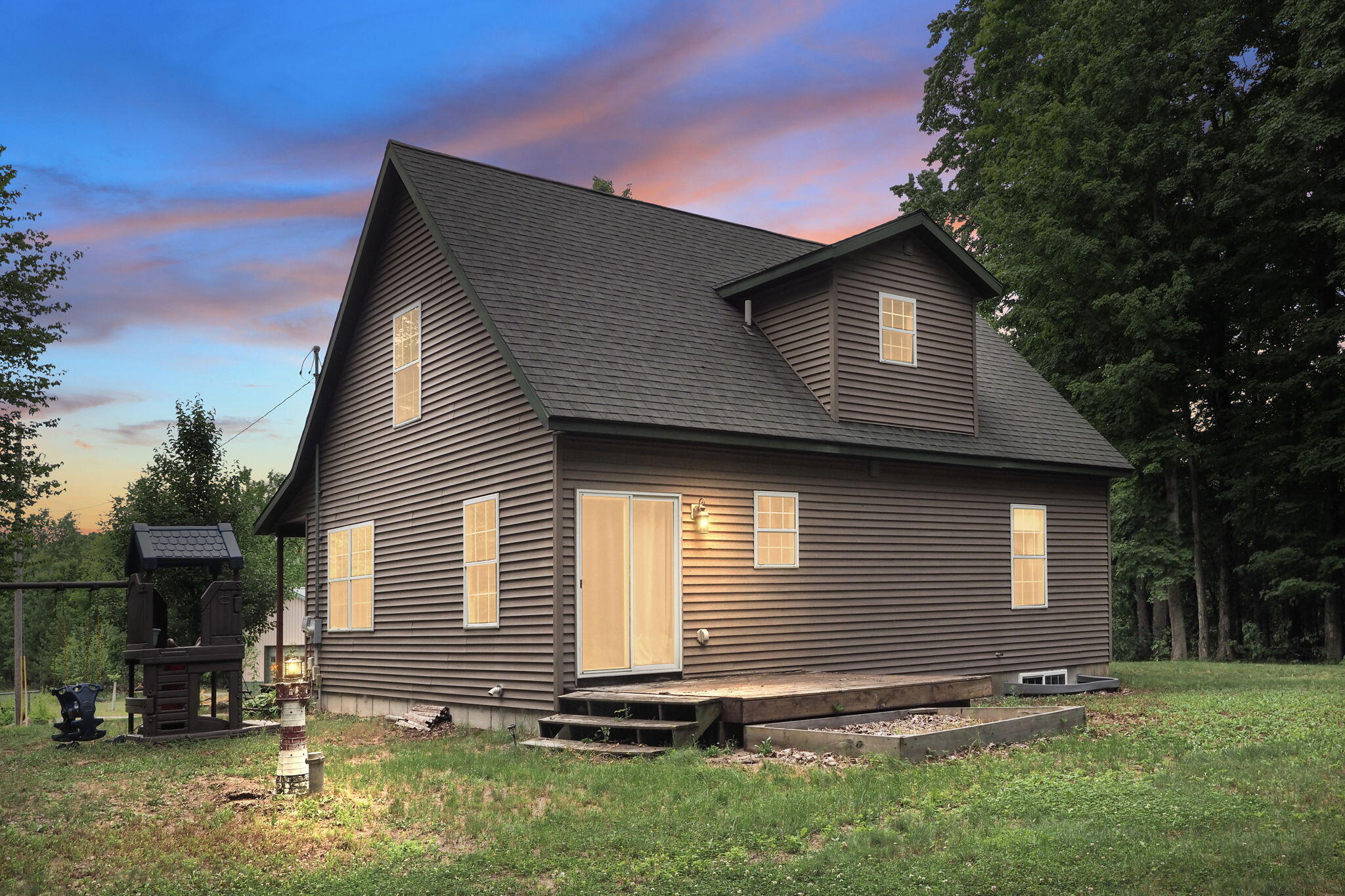 11711 Cinder Road Beulah, MI 49617 - Photo 53 of 53 1-web-or-mls-P7150266_DTE