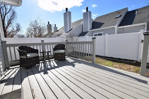 $359,900 | 201 Lake Street, Unit 30, Weymouth, MA 02189