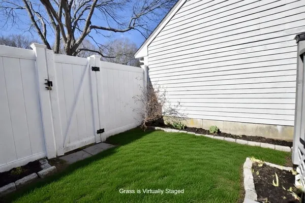 $359,900 | 201 Lake Street, Unit 30, Weymouth, MA 02189