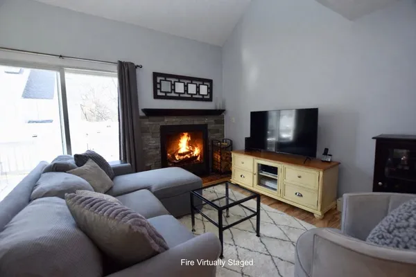 $359,900 | 201 Lake Street, Unit 30, Weymouth, MA 02189