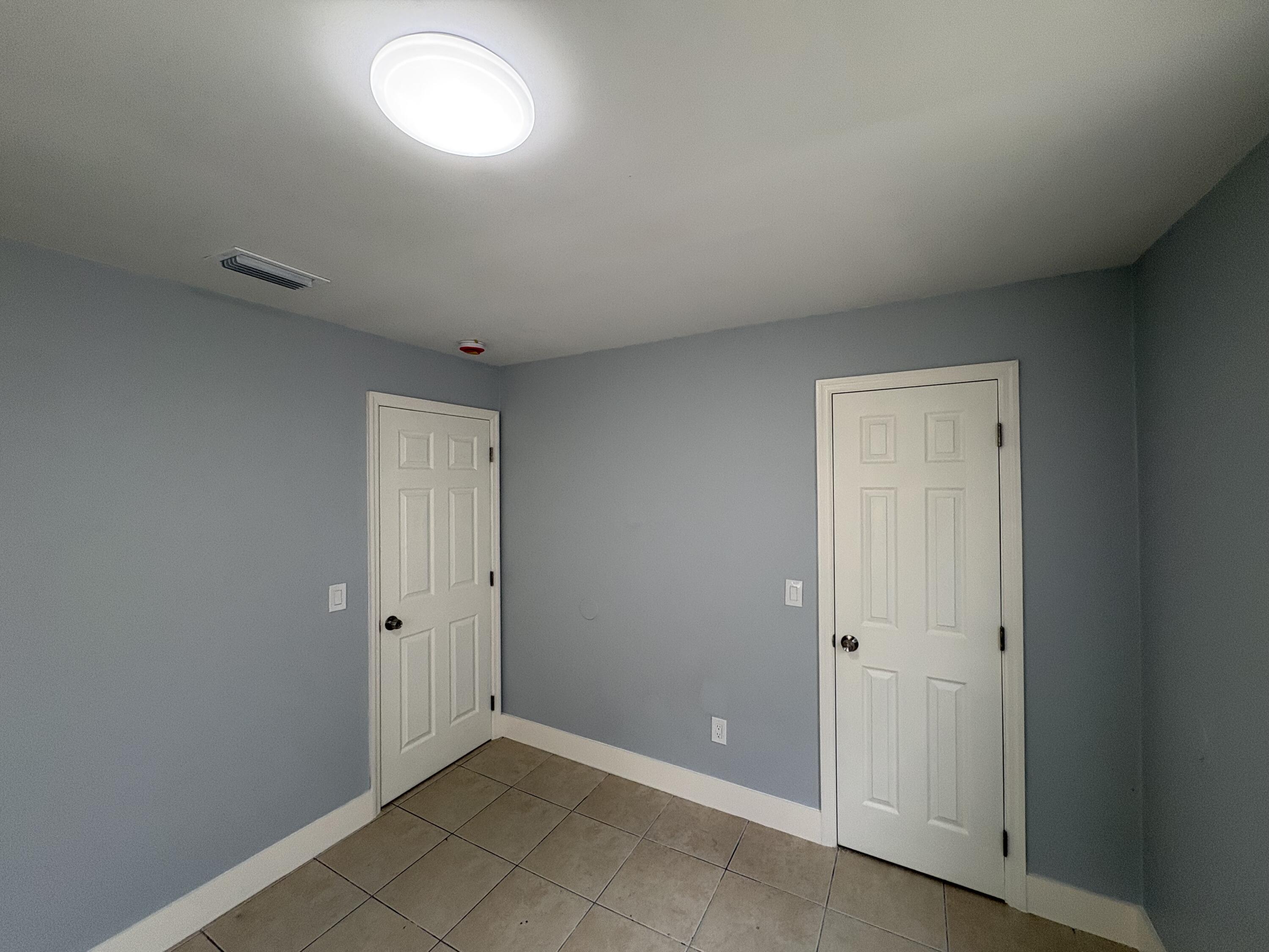 4593 Coconut Road Lake Worth, FL 33461 - Photo 12 of 12 IMG_9279