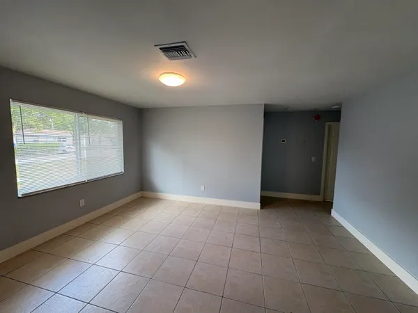 $2,550 | 4593 Coconut Road, Lake Worth, FL 33461