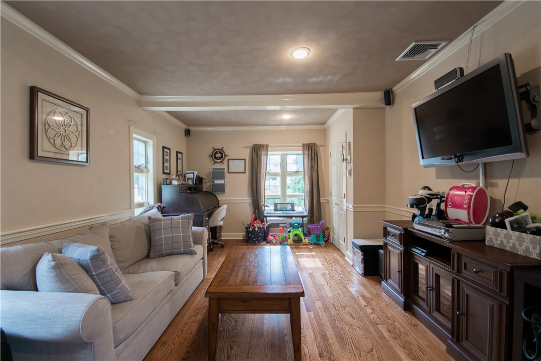 77 Pine Tree Road Portsmouth, RI 02871 - Photo 30 of 40 Gallery Image 30