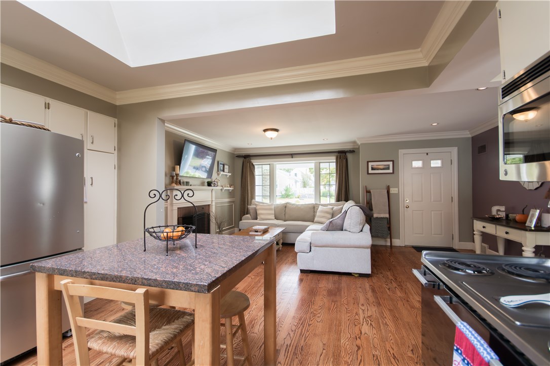 77 Pine Tree Road Portsmouth, RI 02871 - Photo 10 of 40 Gallery Image 10