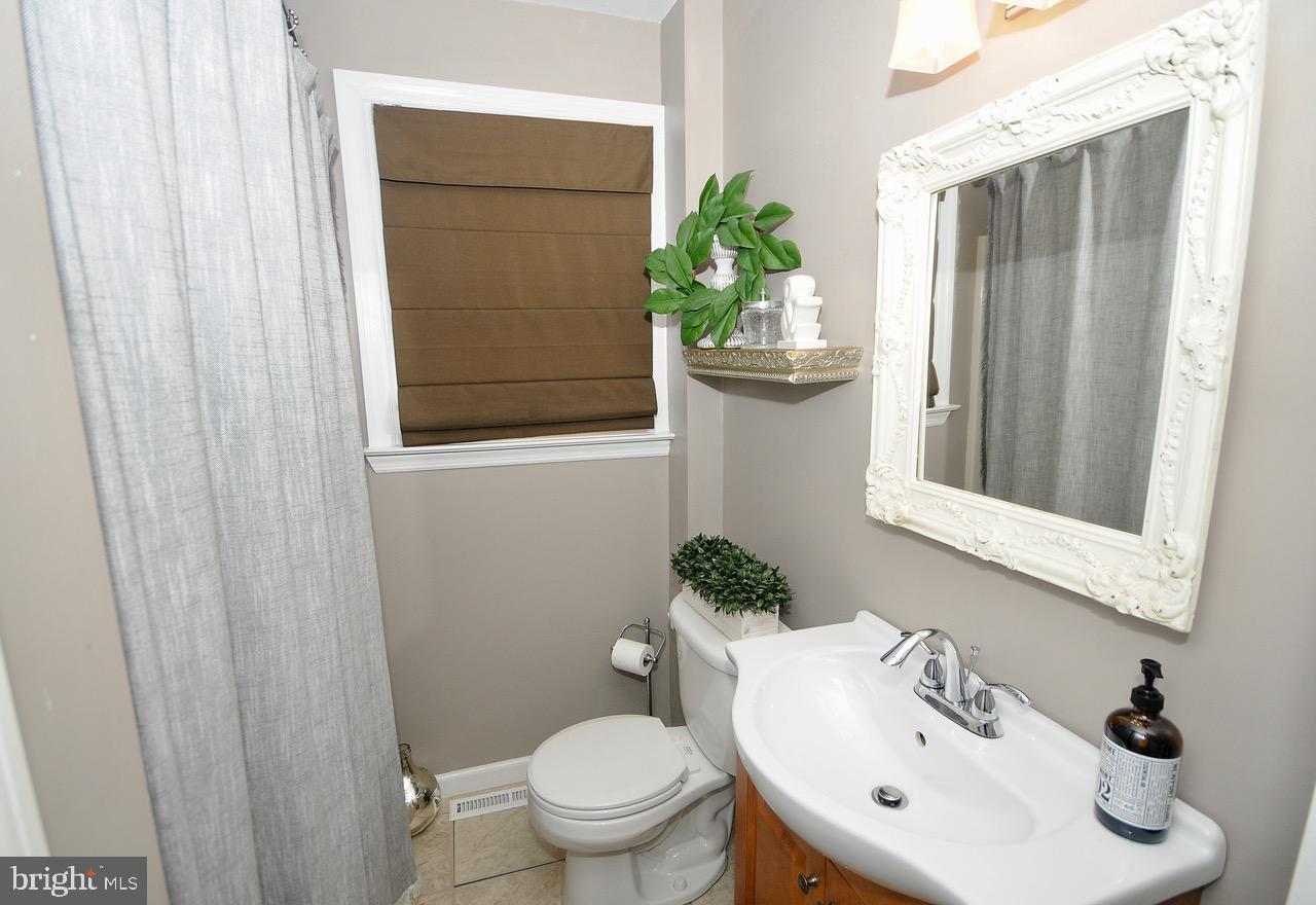 451 Baylor Road Wenonah, NJ 08090 - Photo 14 of 22 Remodeled main bathroom