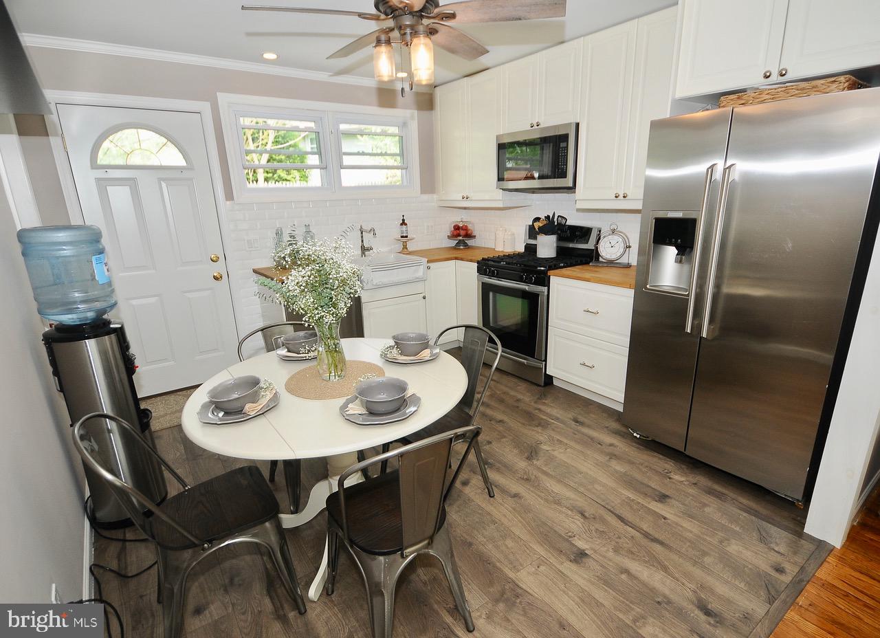 451 Baylor Road Wenonah, NJ 08090 - Photo 8 of 22 Eat in kitchen