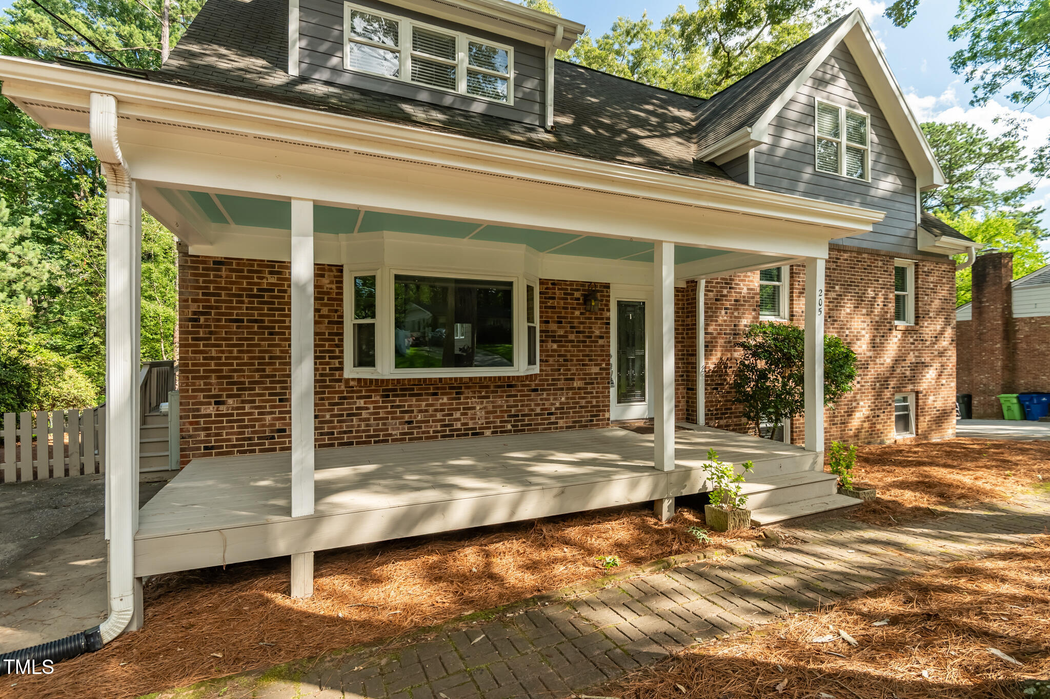205 Northfield Drive Raleigh, NC 27609 - Photo 4 of 87 DSC_8007-HDR