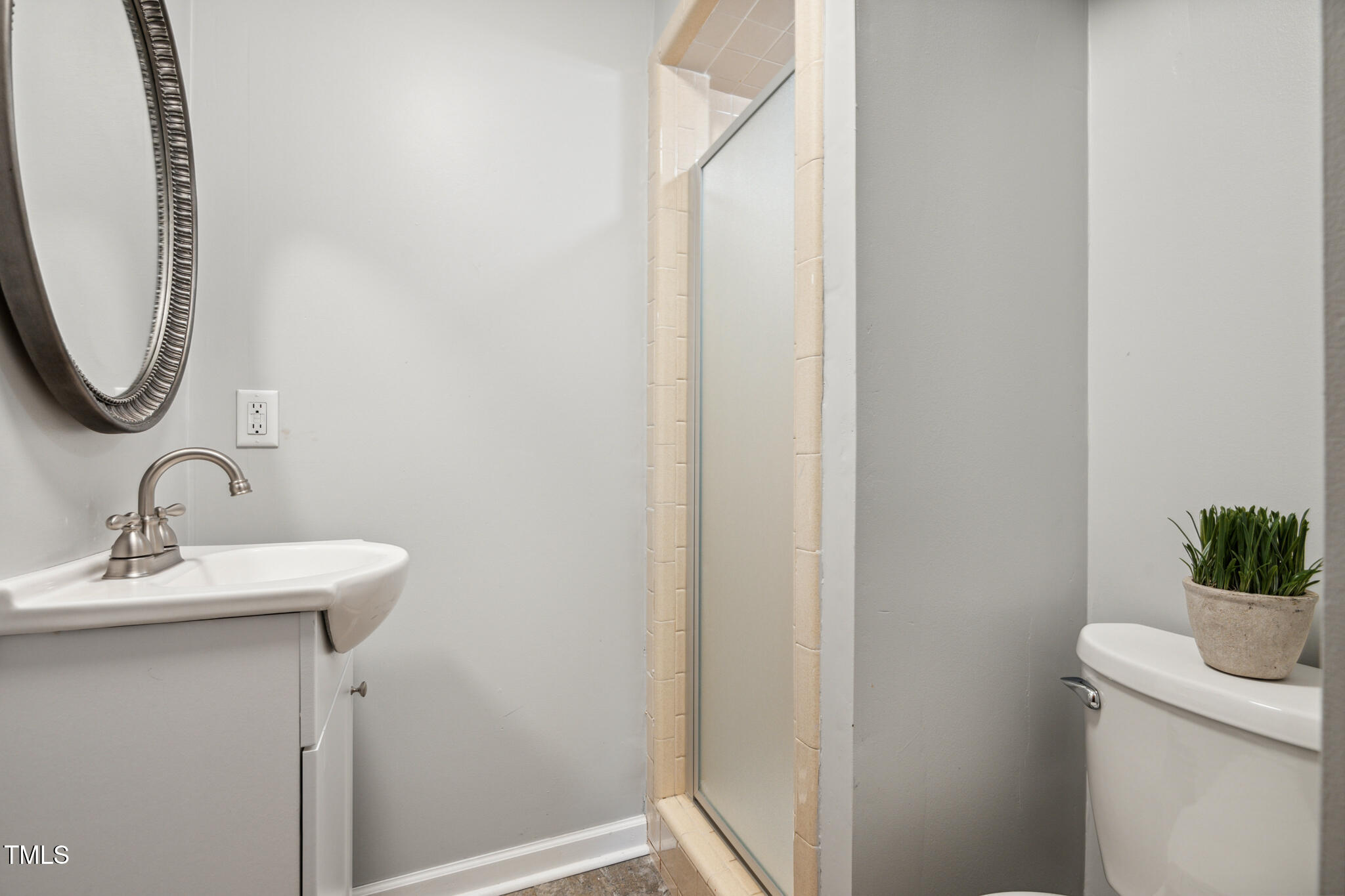 205 Northfield Drive Raleigh, NC 27609 - Photo 69 of 87 DSC_9240