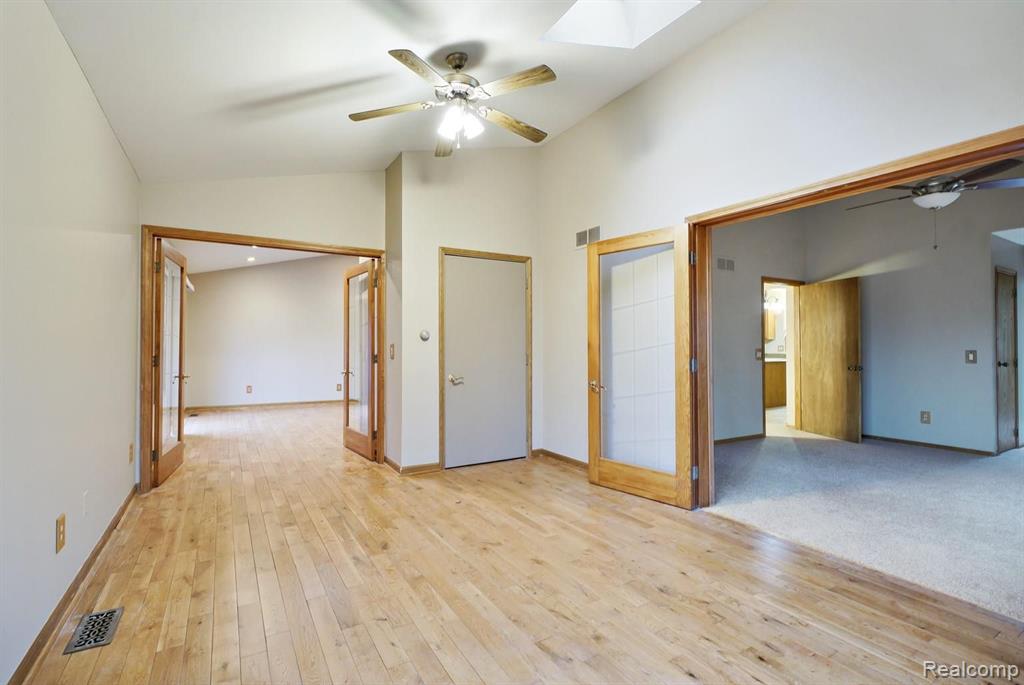 2235 Hiller Road West Bloomfield, MI 48324 - Photo 20 of 38