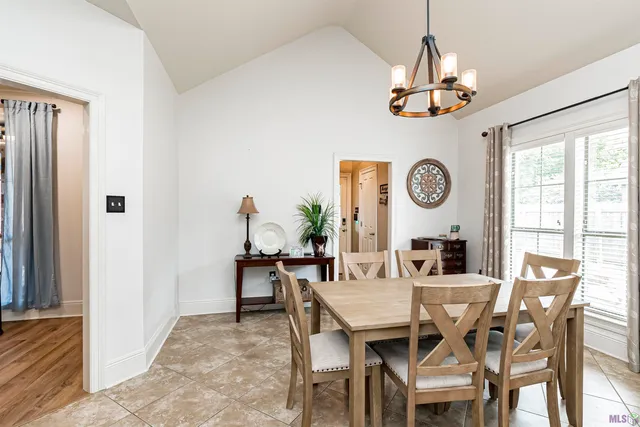 $419,900 | 37220 Mindy Way Drive, Prairieville, LA 70769