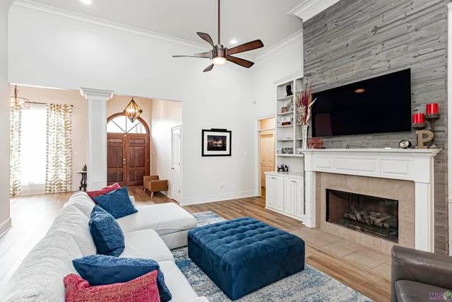 $419,900 | 37220 Mindy Way Drive, Prairieville, LA 70769