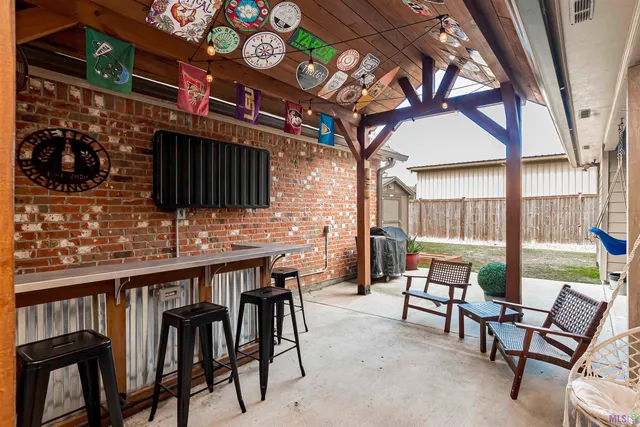 $419,900 | 37220 Mindy Way Drive, Prairieville, LA 70769