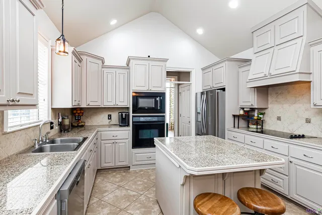 $419,900 | 37220 Mindy Way Drive, Prairieville, LA 70769