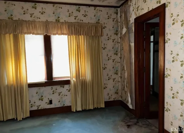 317 South Main Street, Monticello, IN 47960