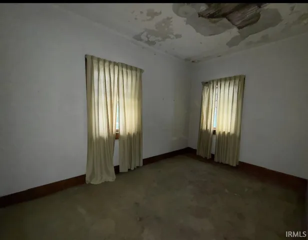 317 South Main Street, Monticello, IN 47960