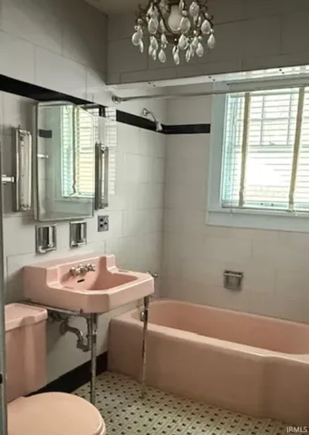 317 South Main Street, Monticello, IN 47960