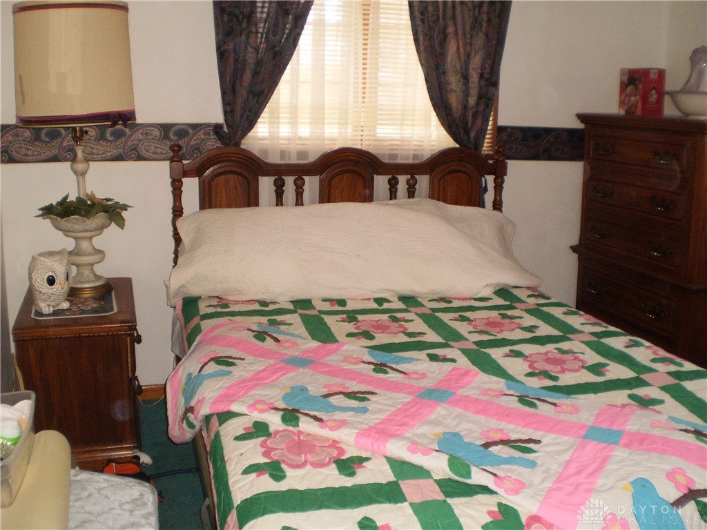 1086 Grange Hall Road Dayton, OH 45430 - Photo 10 of 15