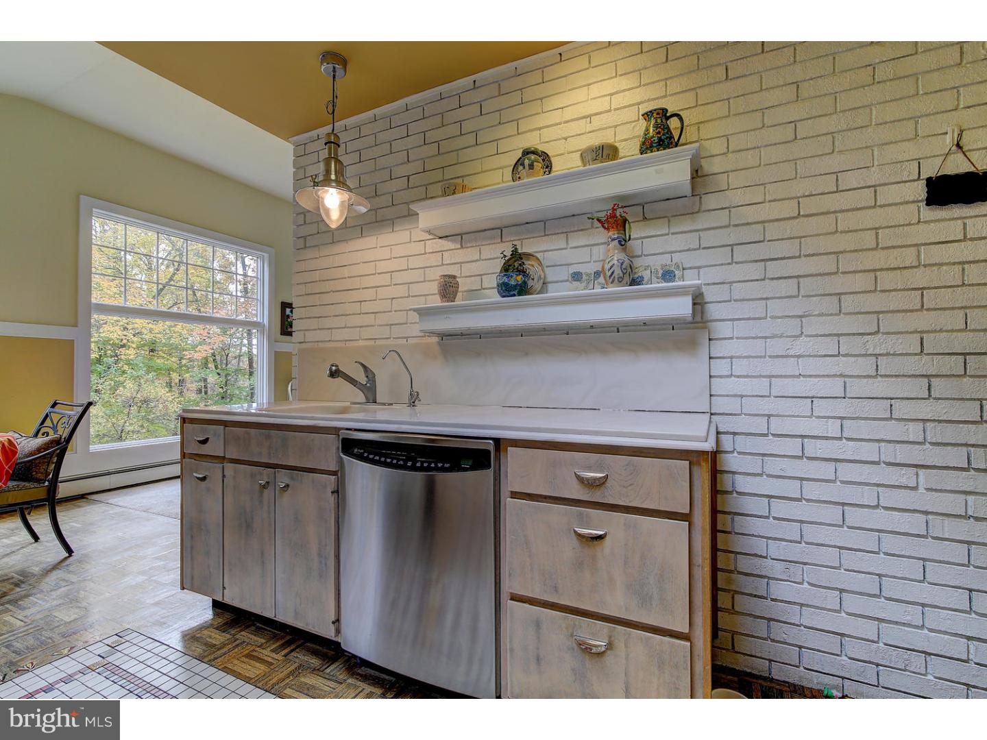 17 Poor Farm Road Pennington, NJ 08534 - Photo 9 of 24 Kitchen