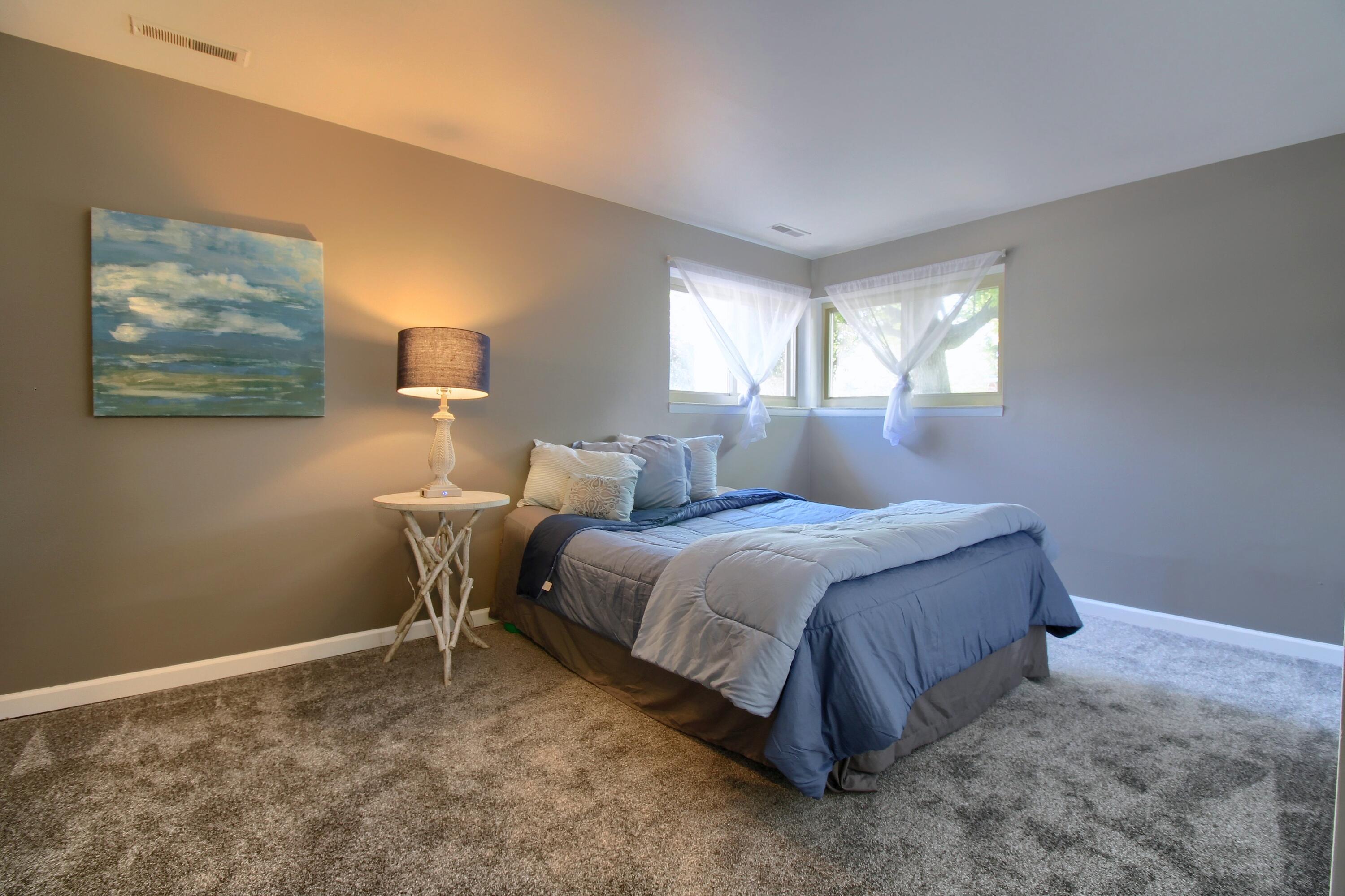 42608 Hanford Road Canton, MI 48187 - Photo 21 of 32 20-2nd-Bedroom