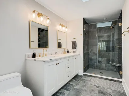 $4,295,000 | 10S370 South Madison Street, Burr Ridge, IL 60527