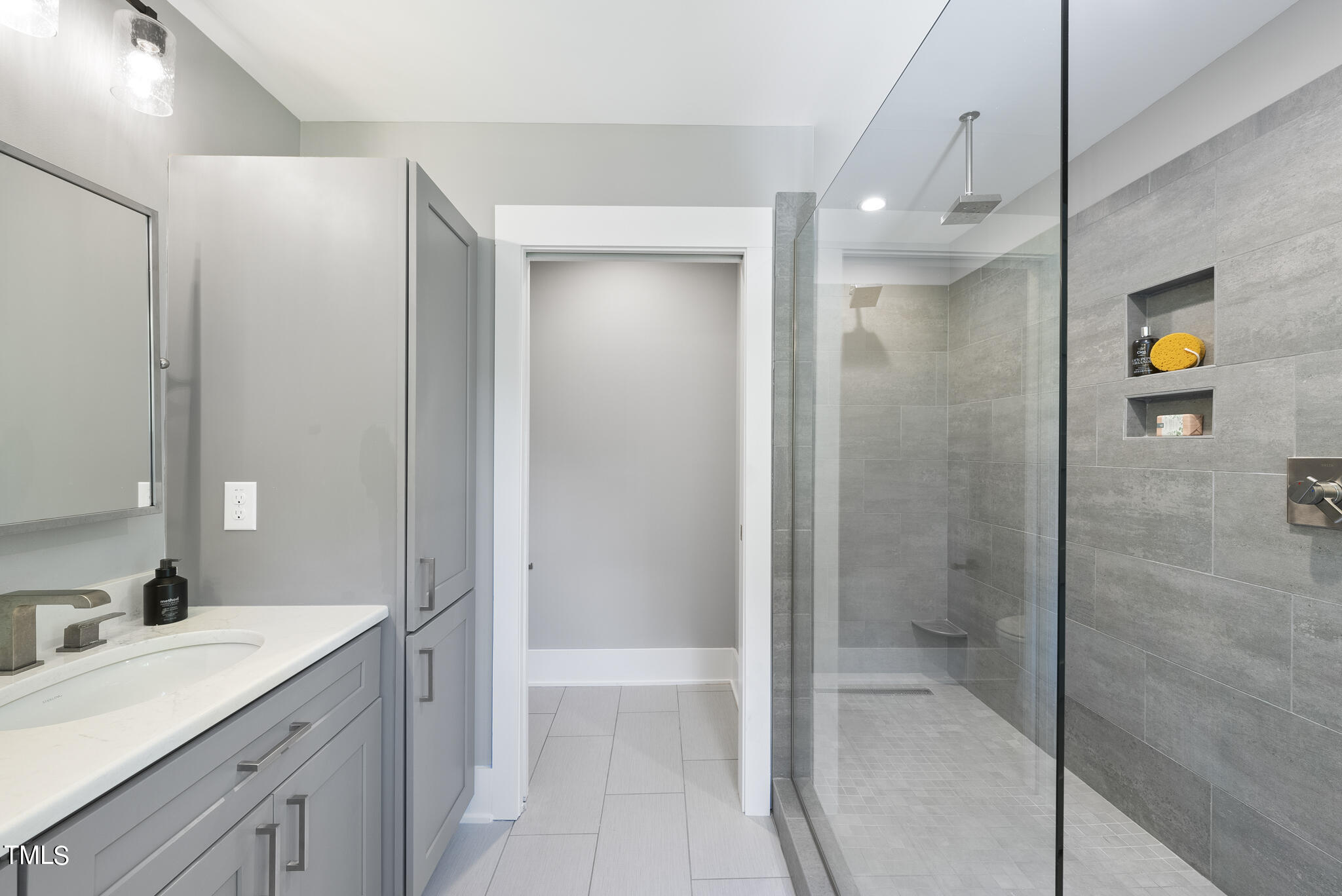 3122 Ashel Street Raleigh, NC 27612 - Photo 24 of 39 DSC03605