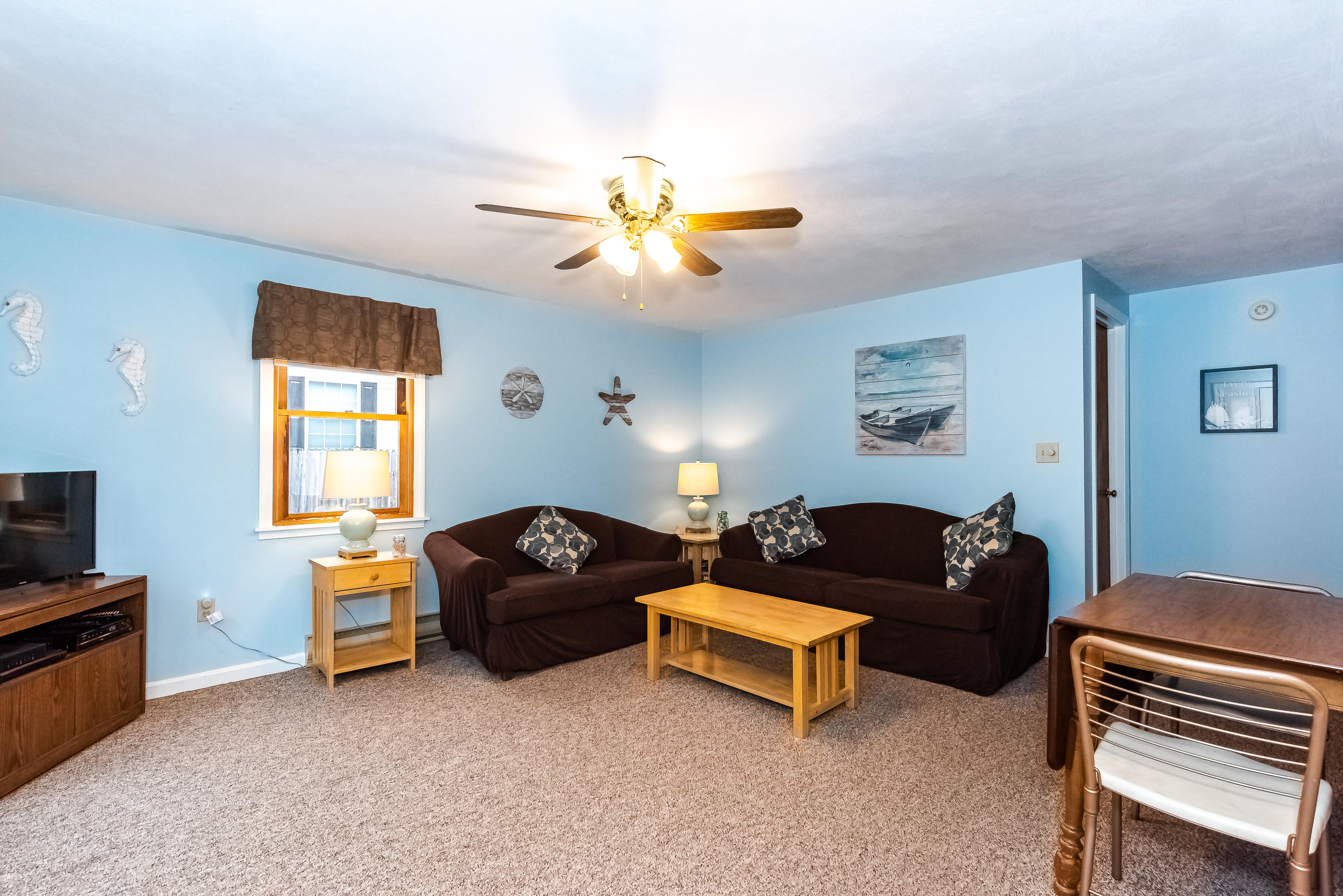39 Maynard Street Wells, ME 04090 - Photo 7 of 33 DSC_4047
