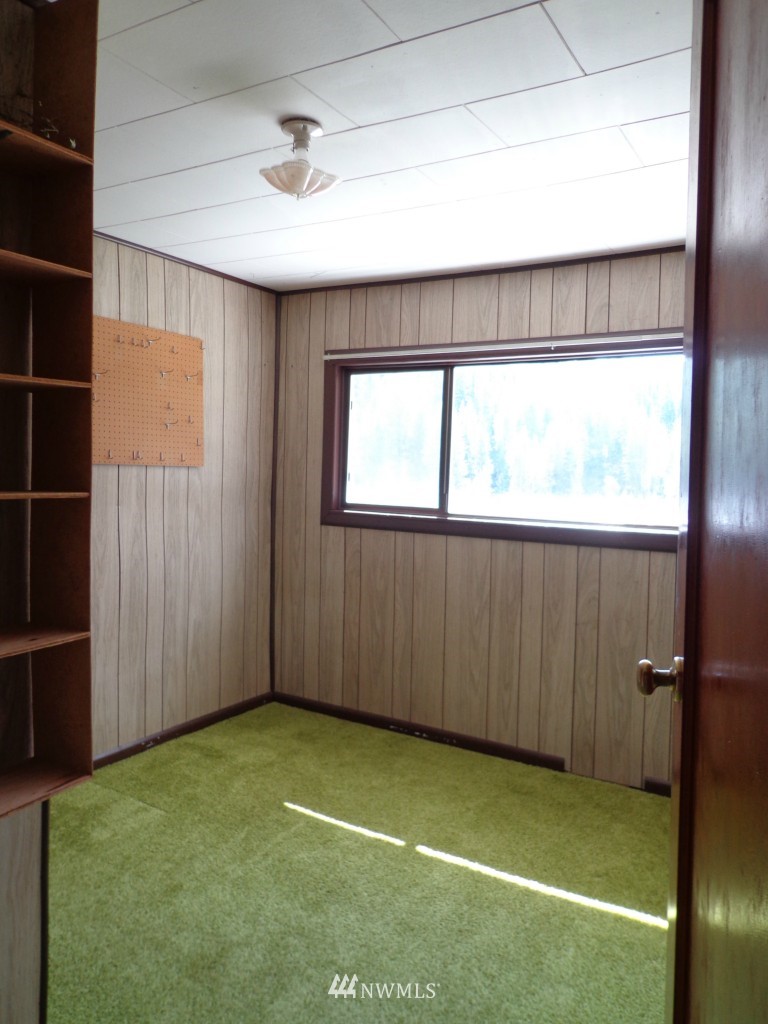 31171 State Rte 20 Republic, WA 99166 - Photo 12 of 24