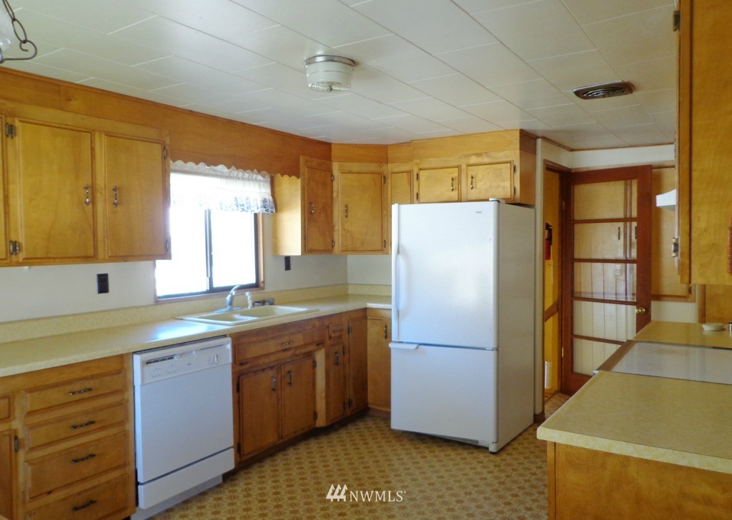 31171 State Rte 20 Republic, WA 99166 - Photo 6 of 24
