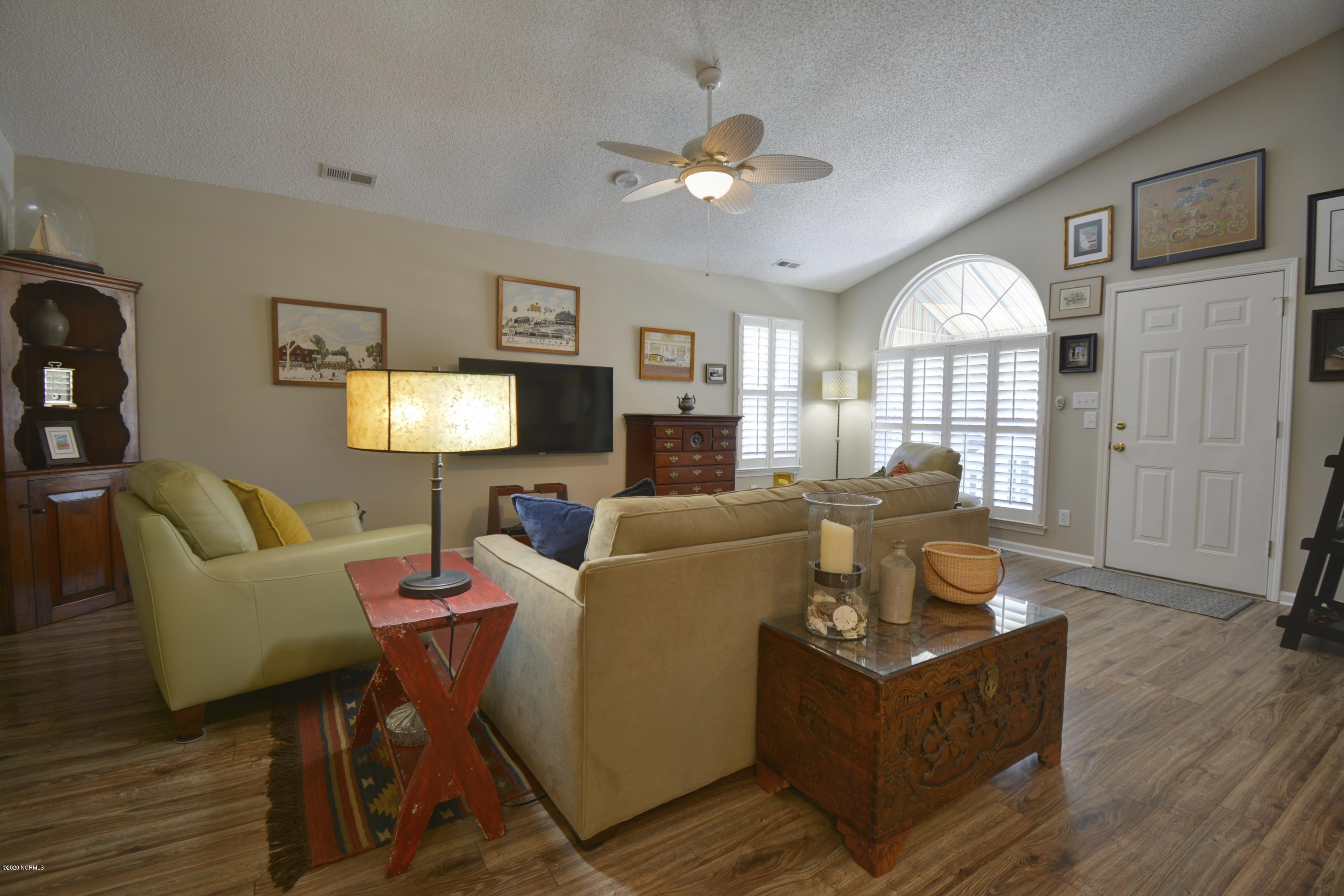 449 Deer Path Calabash, NC 28467 - Photo 7 of 37 449deer - 21