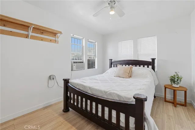 $599,999 | 1724 East 10th Street, Long Beach, CA 90813