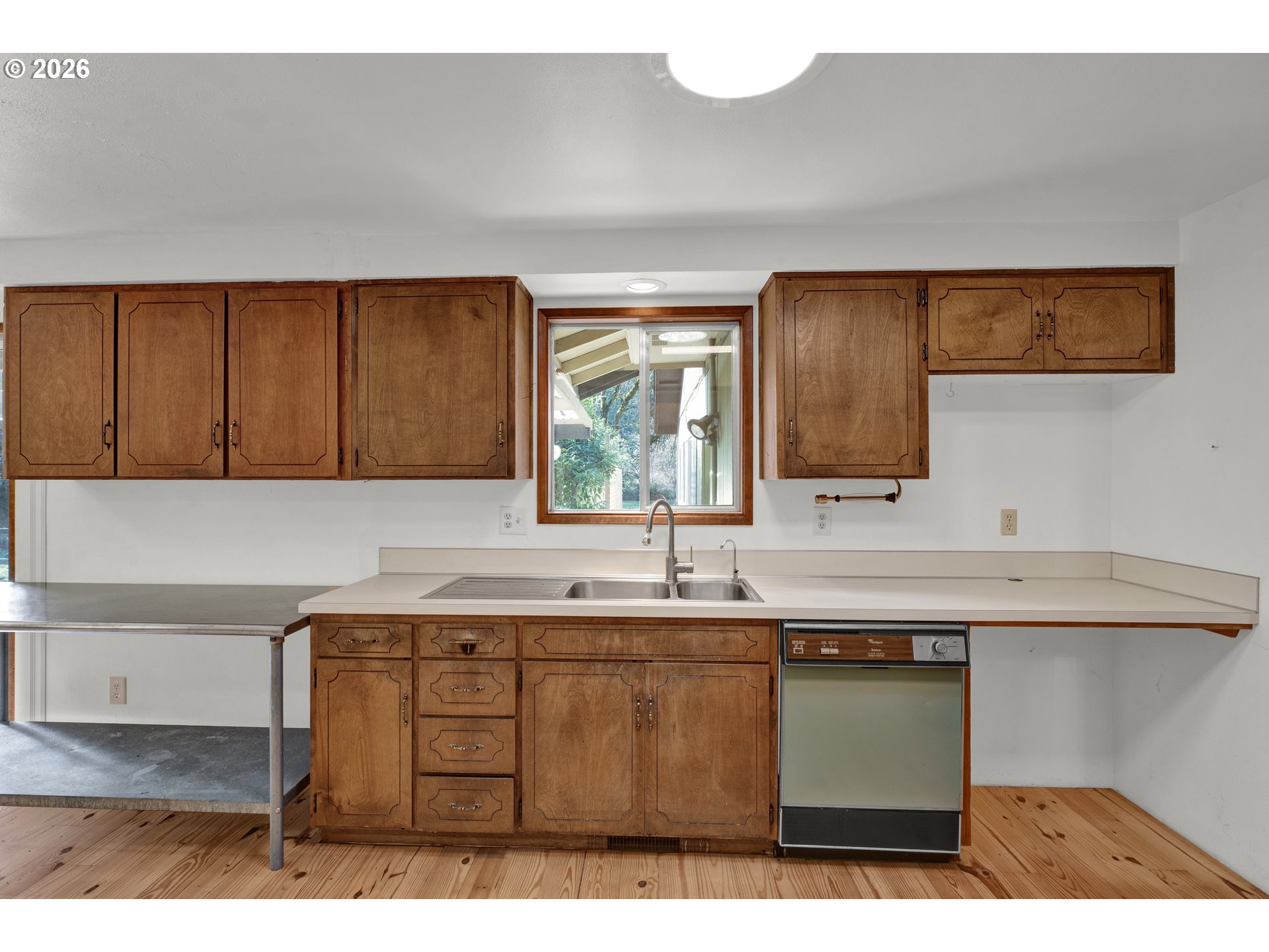 27366 4th Street Junction City, OR 97448 - Photo 21 of 48 Kitchen