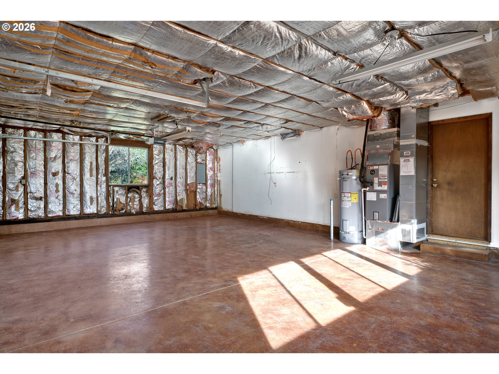 27366 4th Street Junction City, OR 97448 - Photo 28 of 48 Garage