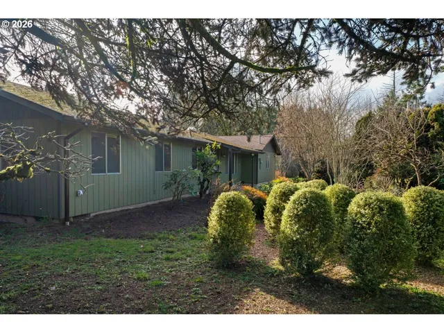 $595,000 | 27366 4th Street, Junction City, OR 97448