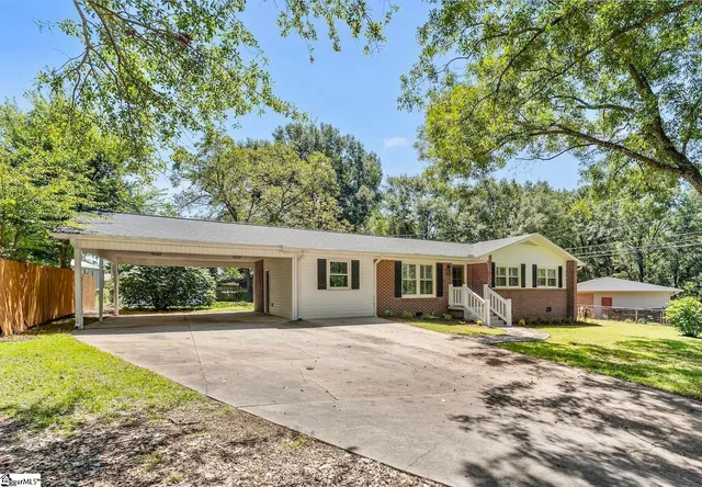 $249,900 | 203 Fernwood Circle, Anderson, SC 29626